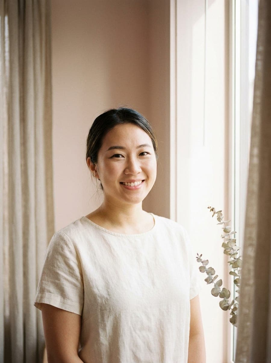 Riley Tan, LE, Laser & Light · LE